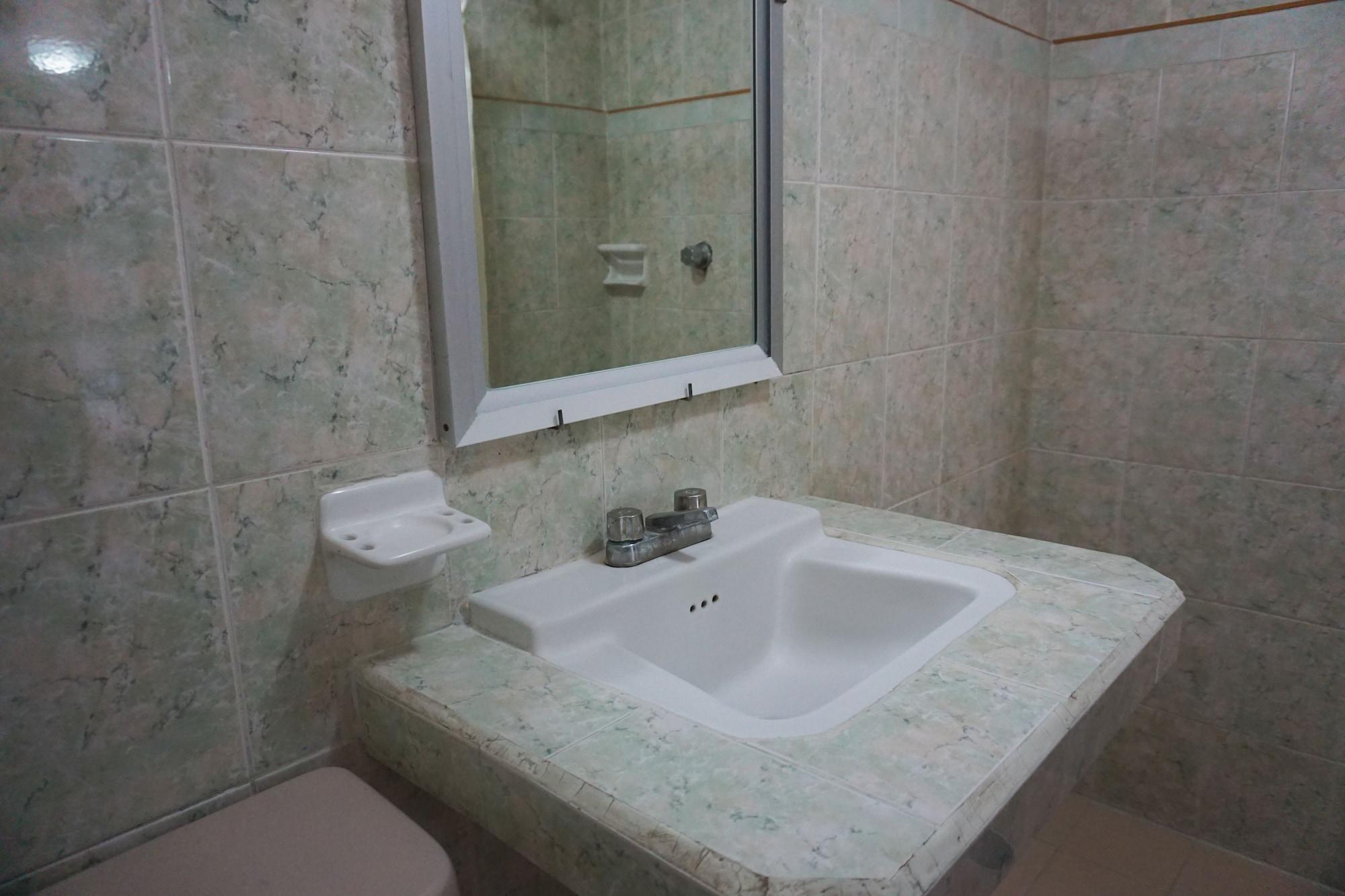 צ'טומאל Hotel Real Azteca מראה חיצוני תמונה