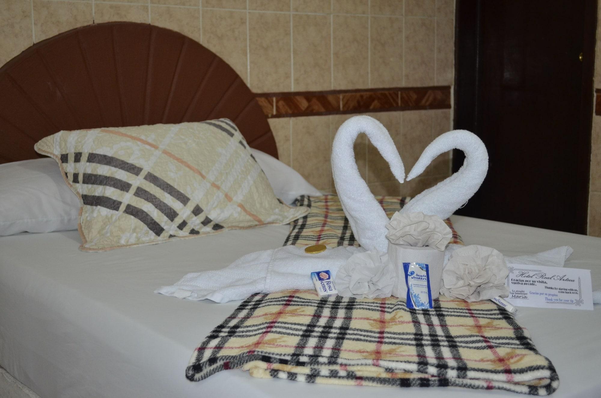 צ'טומאל Hotel Real Azteca מראה חיצוני תמונה