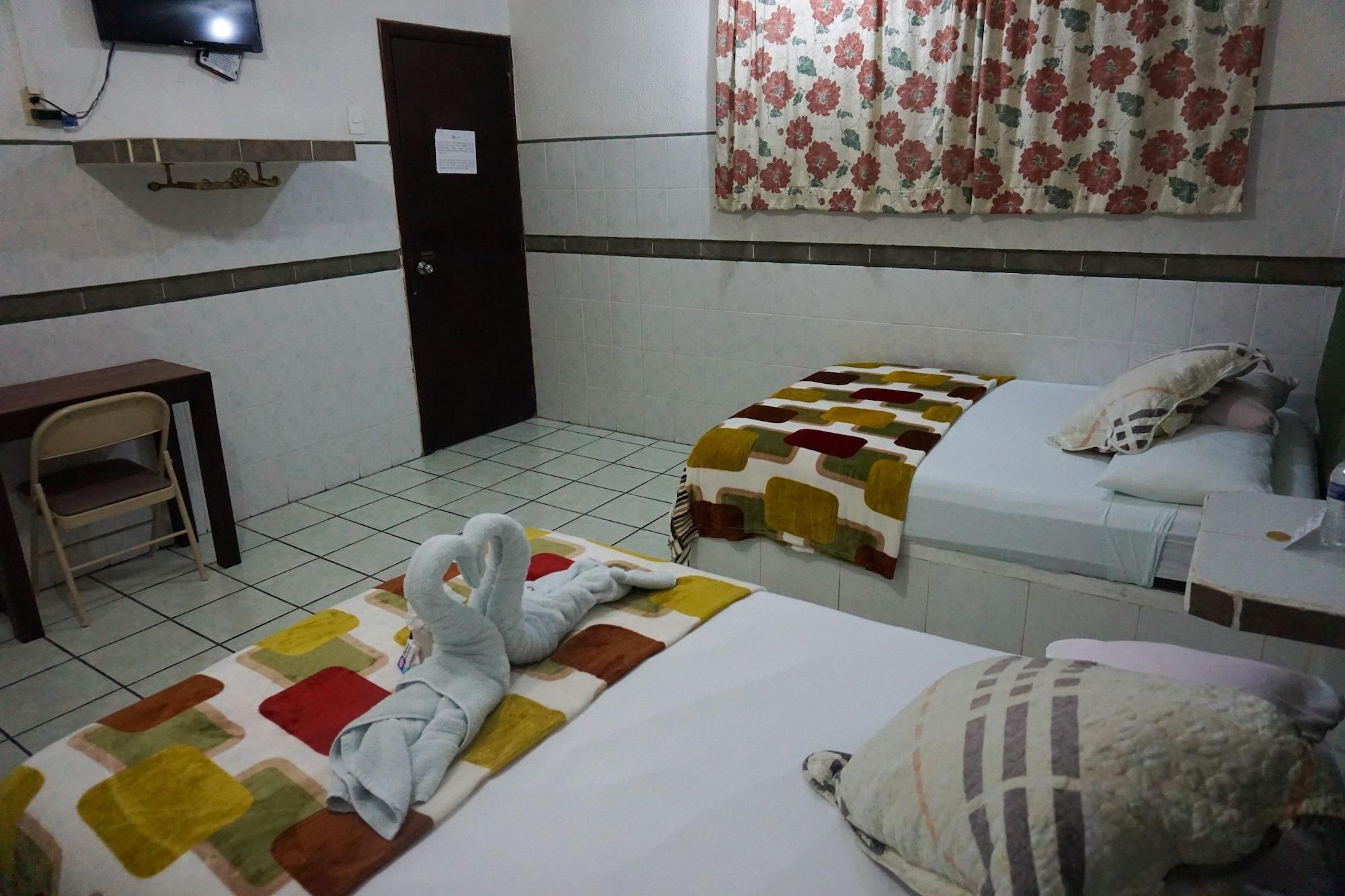 צ'טומאל Hotel Real Azteca מראה חיצוני תמונה