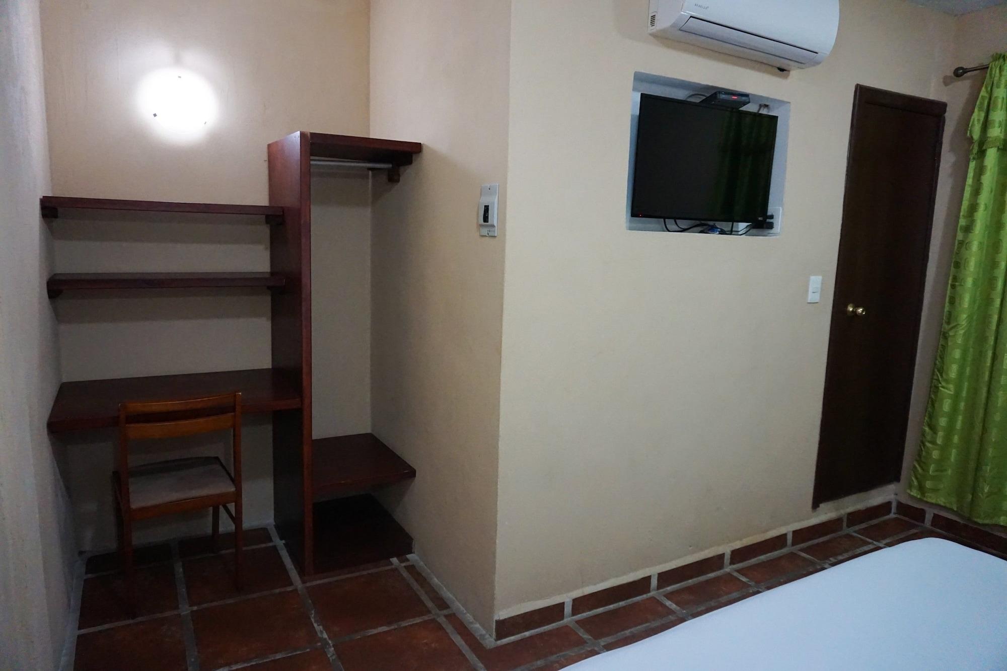 צ'טומאל Hotel Real Azteca מראה חיצוני תמונה
